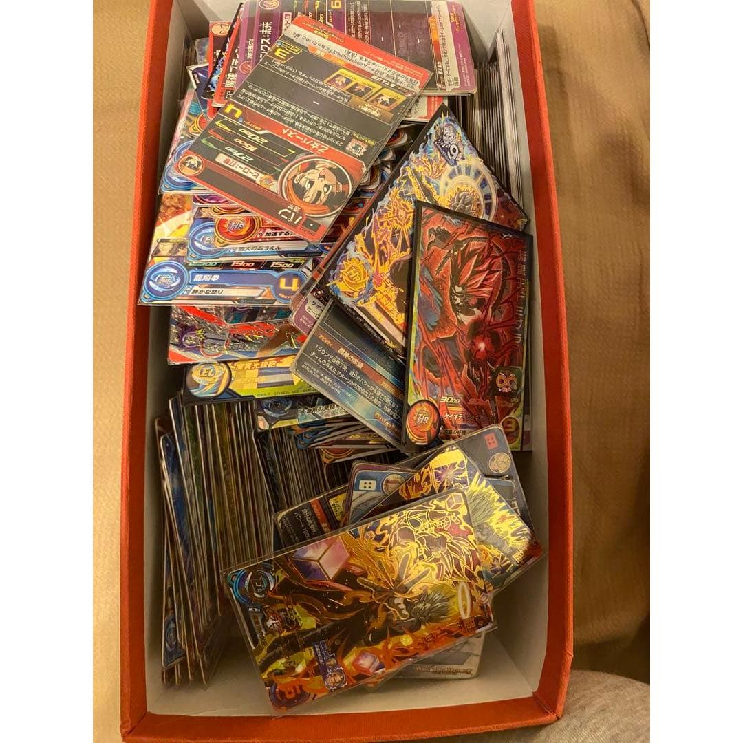 Over 400 Dragon Ball cards
