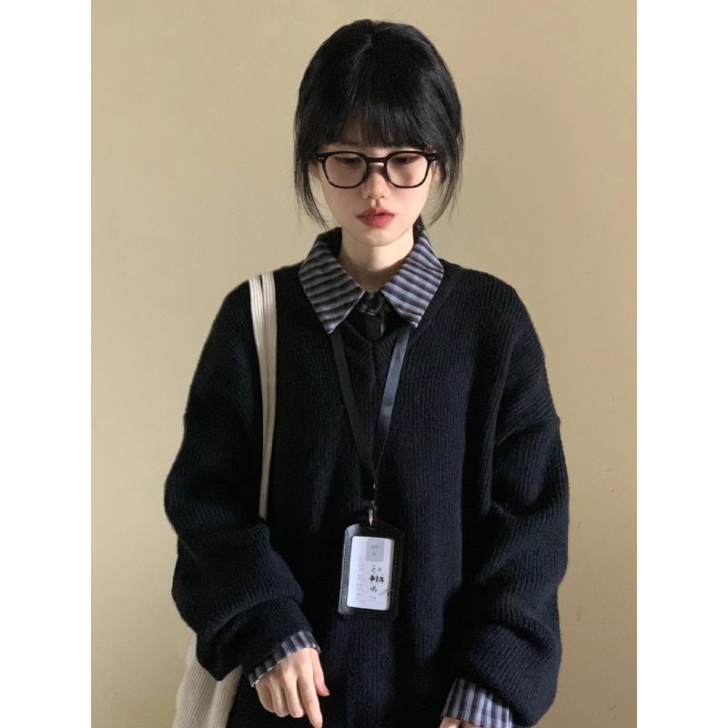 

Черный Свободный Свитер Женский 2025 Осень и Зима Новое Поступление Ленивое Ощущение Легче Всего для Сочетания Корейский Стиль V-образный Вырез Свитер Внутренний Слой Блузка Black S