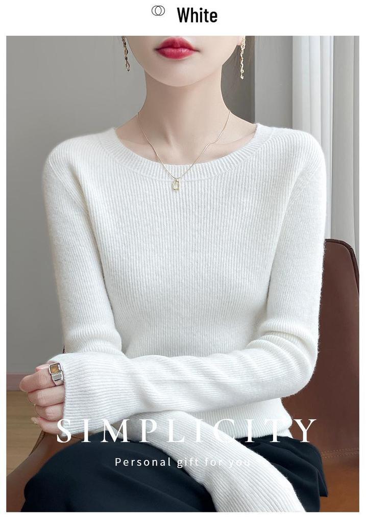 Round Neck Loose Fit Sweater with Seamless Knitting Technology - Comfortable and Slimming Design.