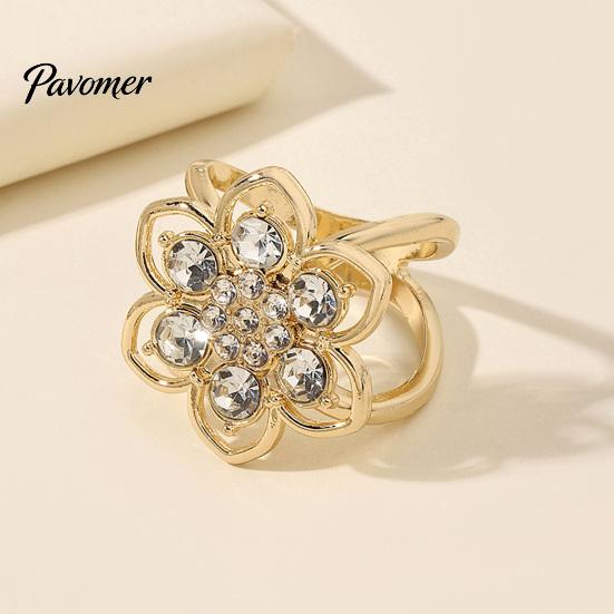 Electroplated Scarf Accessory Rhinestone Flower Ring, Six Petal Clip Fashion Jewelry Sparkling Holder for Women Shirts Silk Scarves Shawls Smooth