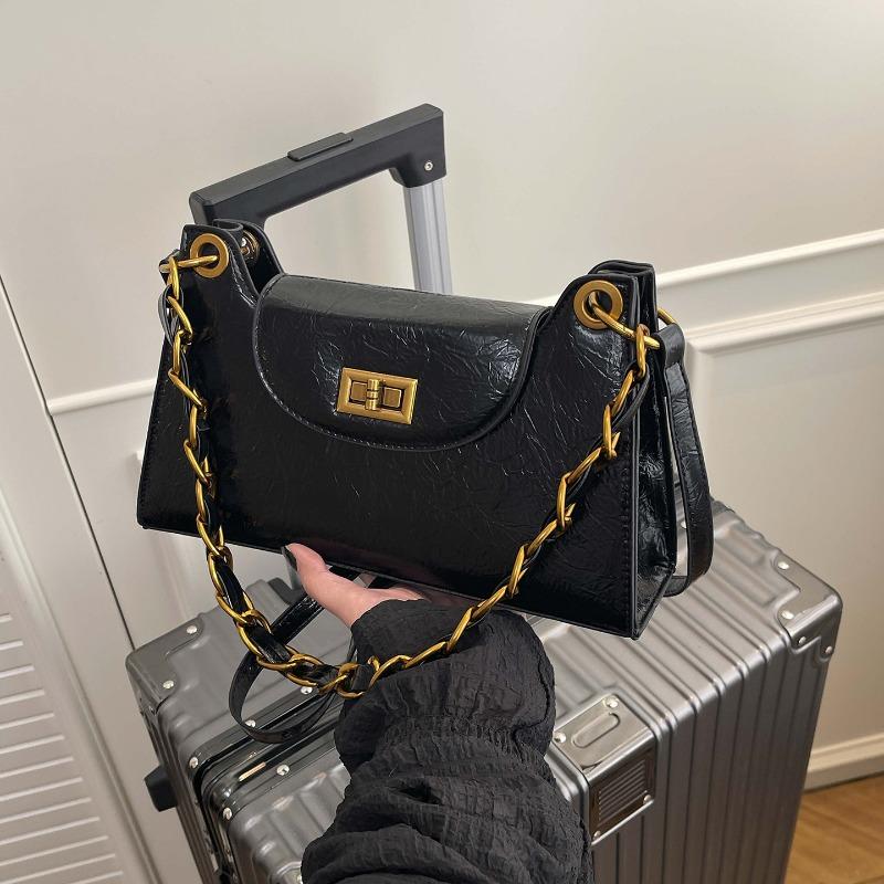 Retro simple new messenger bag spring and summer new women's shoulder bag commuter chain versatile portable