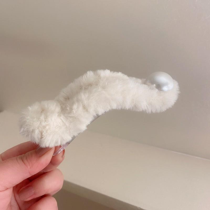 Large Plush Hair Clip: Autumn/Winter Volumizing Shark Clip for Women