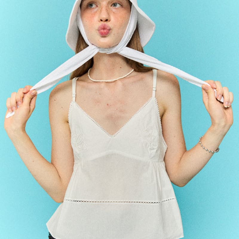 

Cocancl CCL SCARF BUCKET HAT/WHITE FREE