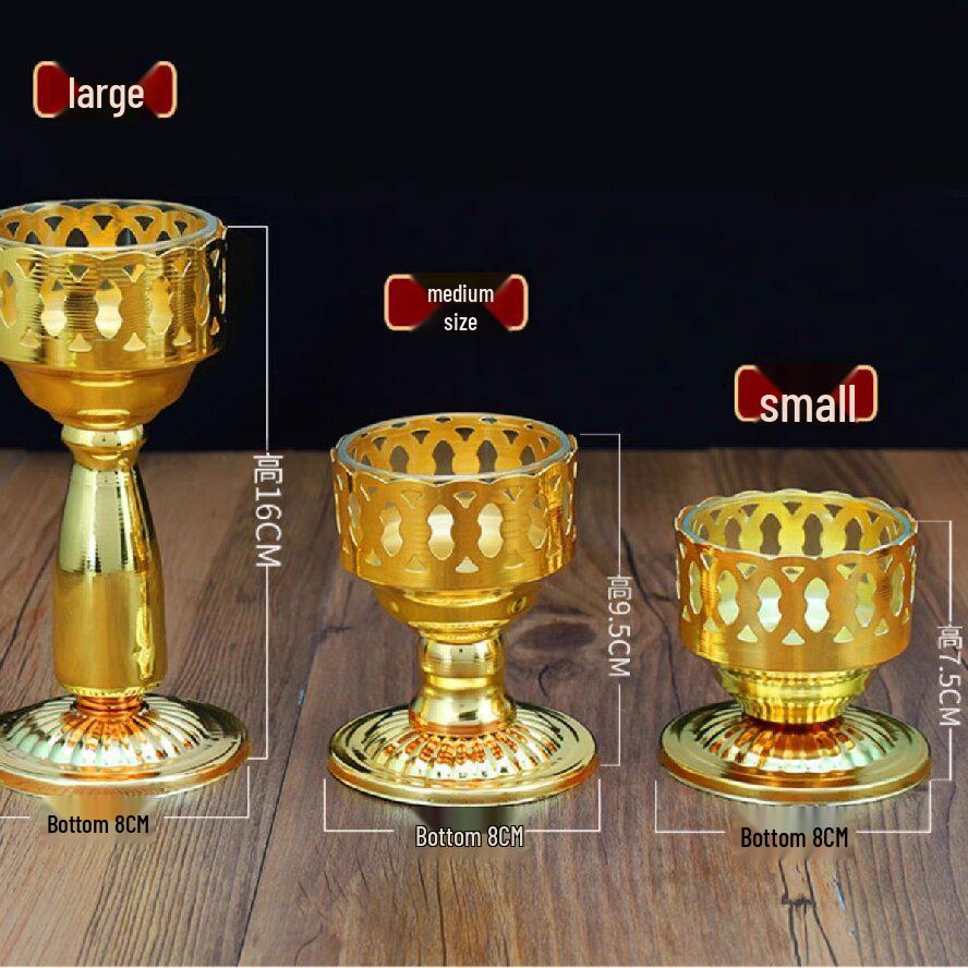 Exquisite Golden Chinese-Style Oil Lamp & Candle Holder