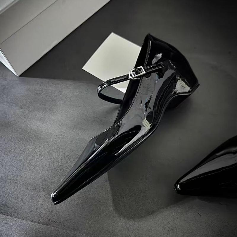 Fashion 2025 New French Mary Jane Shoes Small Leather Shoes Thick Heels Women's Shallow Mouth Single Shoes