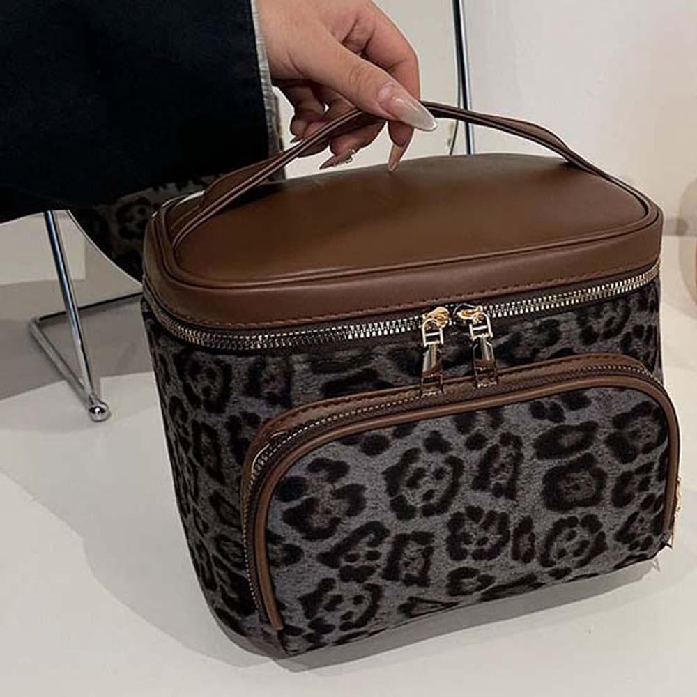 Large Capacity Leopard Print Cosmetic Bag Leather Pouch for Make Up Kit  Bathroom