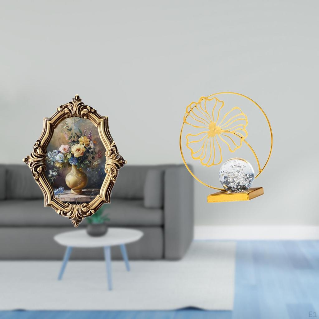 Vintage Resin Photo Frame and Leaf Iron Statue Decorative Art Sculpture for Office Bedroom Gallery
