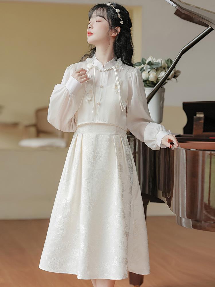 

Женский кардиган и платье-слинг в милом китайском ретро-стиле 2025 года Medium