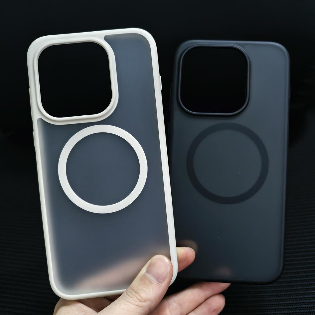Coque Pour OnePlus 15 5G Transparente Mate PC+TPU Pour Magsafe Charge Sans Fil Coque de Protection Pour OnePlus 15 Coque Pare-chocs