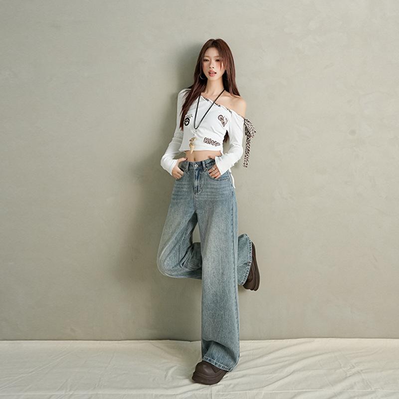Autumn/Winter Women's Wide-Leg Floor-Length Jeans: Stylish, Slimming, and Loose Fit.