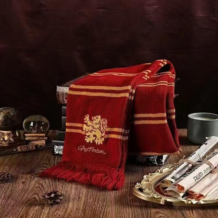 Harry Potter Nebelvír a Zmijozel Vyšívaný Šál Snood z Umělého Kašmíru