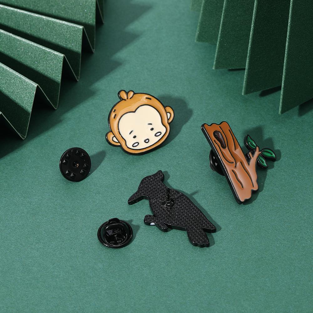 Funny Squirrel And Pinecone Enamel Brooches Woodpecker And Tree Trunk Shaped Pins Forest Animal Monkey Badge