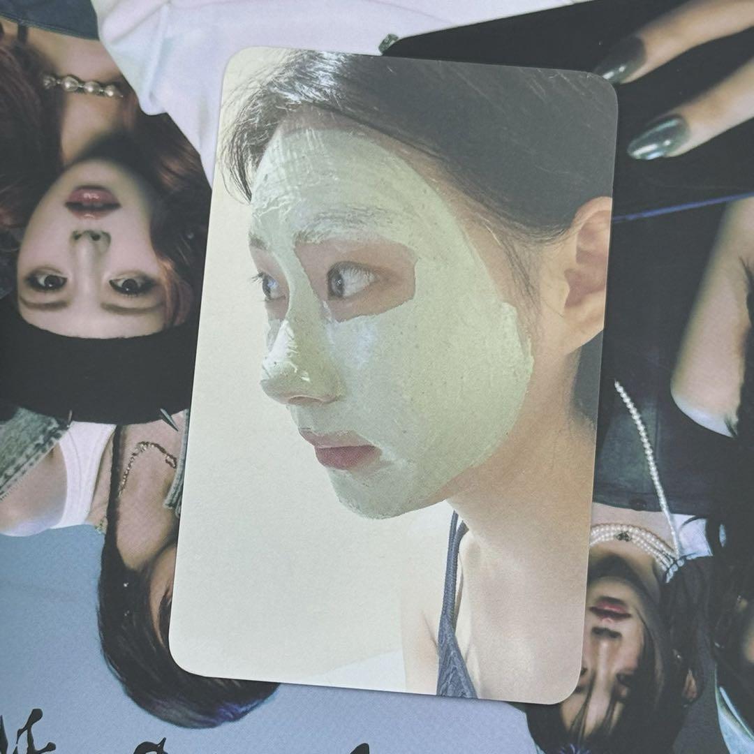 

[USED] ITZY GWBG Sanok 1st week trading card Chaeryeong