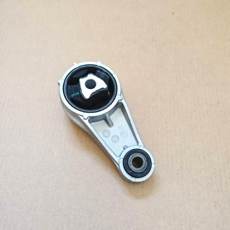 Engine and Transmission Mounts for Roewe 350 MG5: Includes Oil Pan Lower Mount and Fan