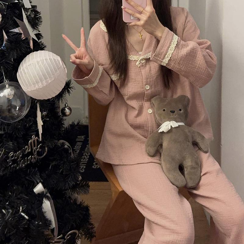Korean Style Lace Trim Sweet Women's Lapel Pajamas - Casual & Comfortable Home Wear