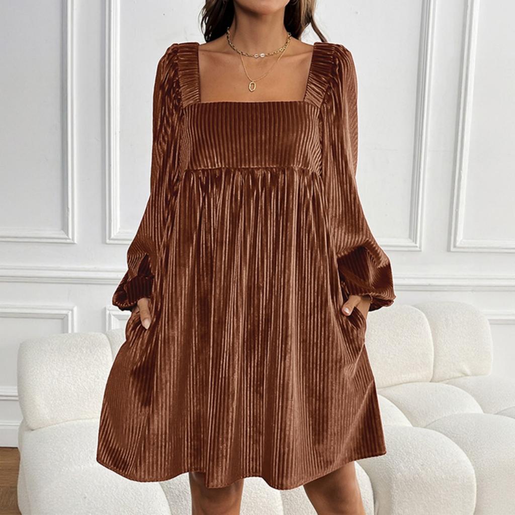 Women's Elegant Velvet Square Neck Backless Dress Loose Fit Commuting Date Evening Gown
