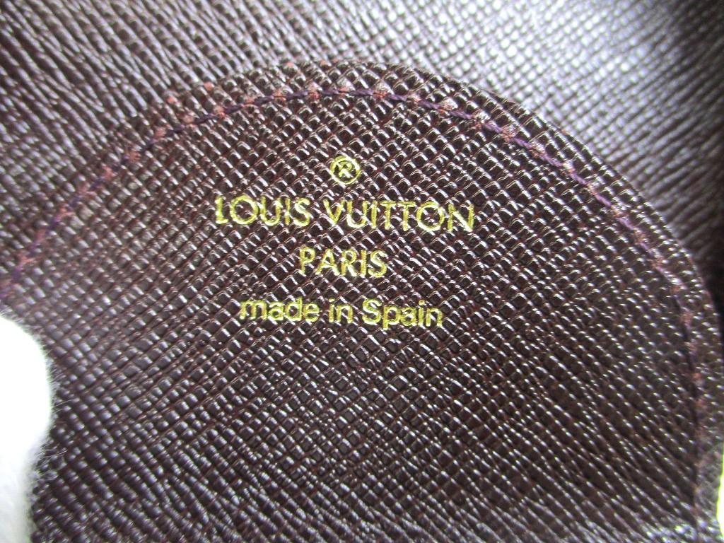 Authentic LOUIS VUITTON Taiga Bordeaux Leather Coin Purse Porto Monnaie Gousset #a541  Refurbished