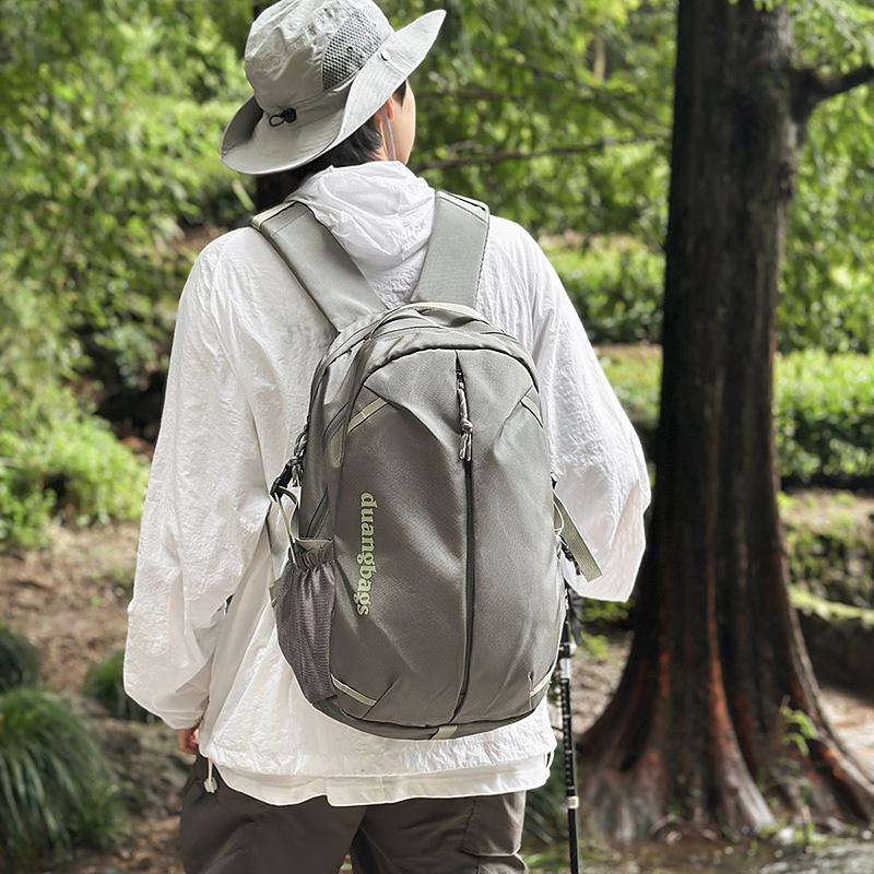 Outdoor Leichter Pendlerrucksack Herren Rucksack mit großer Kapazität Damen Reise-Wanderrucksack