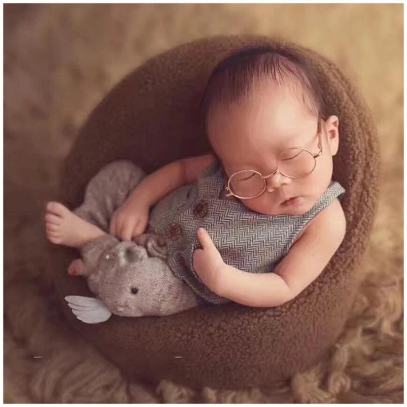 English Style Newborn Photo Clothing-Stripes Coffee Baby Vest for One Month Olds All Seasons Use Perfect for Newborn Photo Poses