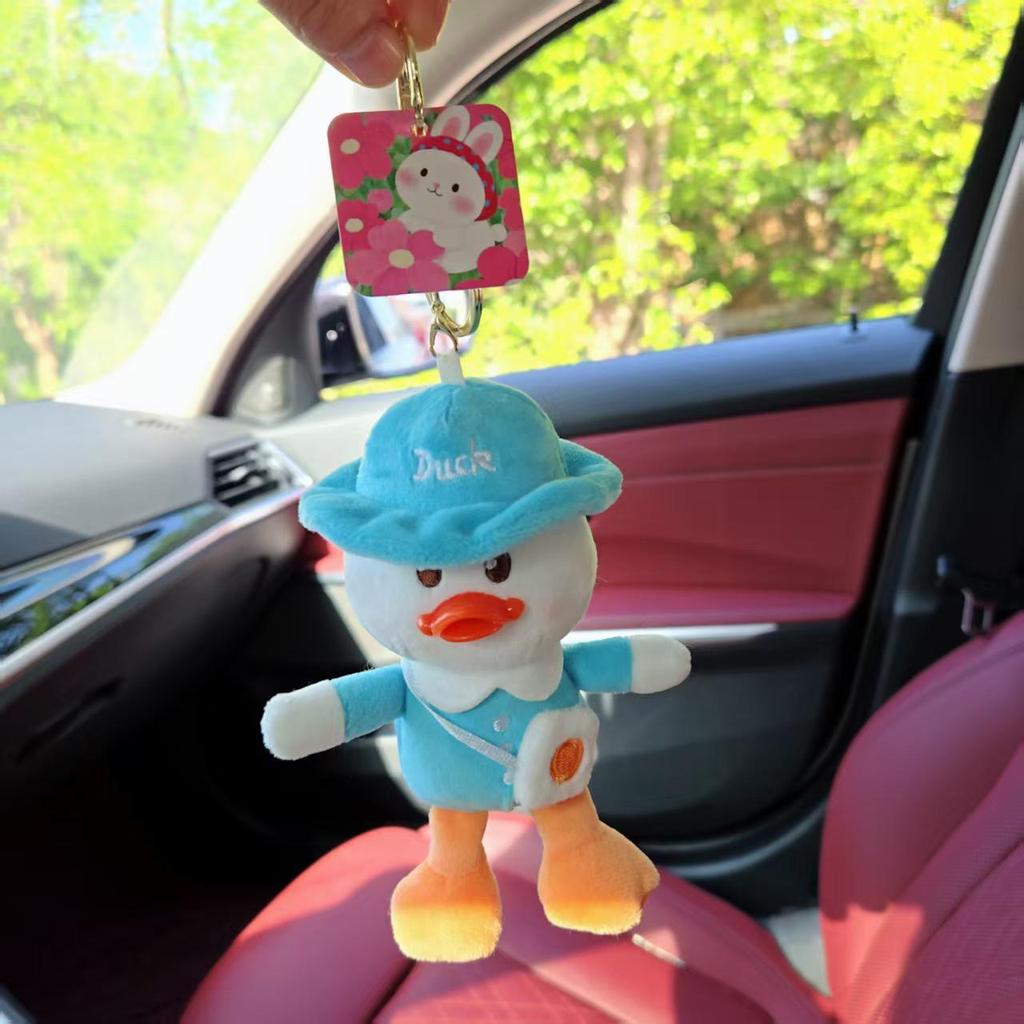 Viral Go-Go Duck Plush Toy: Cute Backpack Pendant & Internet-Famous Ornament