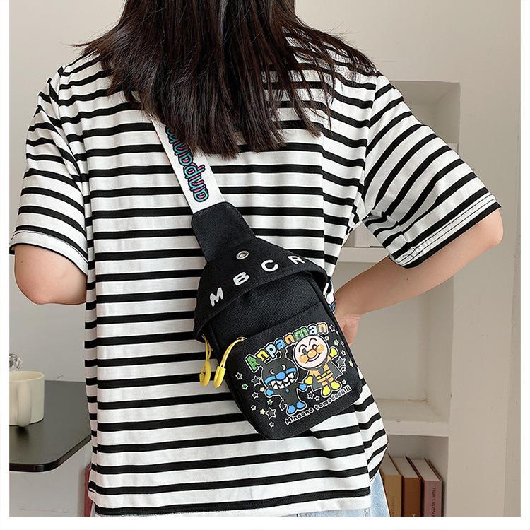 New Children and Girls Parent-child Bag Fashion Cartoon Cute Cartoon Printed Breast Bag Travel Play Portable Bag