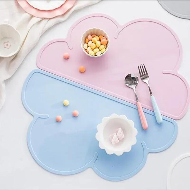 Cloud Shape Silicone Placemat Waterproof Heat Resistant Table Mat For Kids Dining Table Kitchen Counter Protection Pad