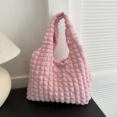 Dámské tašky, ležérní a jednoduché kabelky do podpaží, módní a trendy velkokapacitní kabelky, módní a stylové kabelky přes rameno