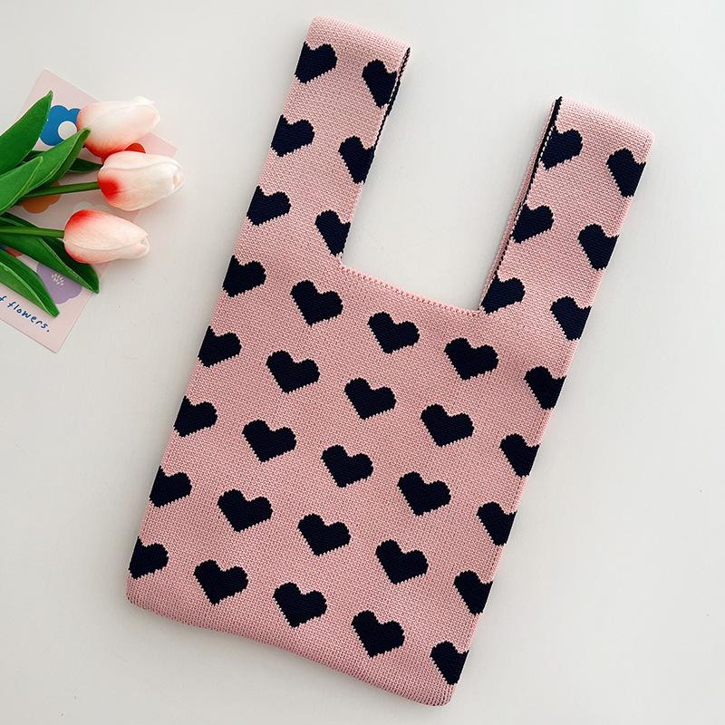 New Heart Pattern Knit Handbags Women Handmade Knot Wrist Bag Casual Small Tote Bag Girls Reusable Shopping Bags ARI