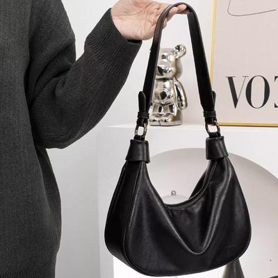 Simple Niche Design Underarm Bag Women's Autumn and Winter Fashion Versatile Commuter Shoulder Messenger Bag