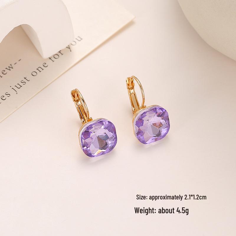 Elegant Square Crystal Stud Earrings with Zircon Ear Cuffs: A Simple Yet Luxurious Style
