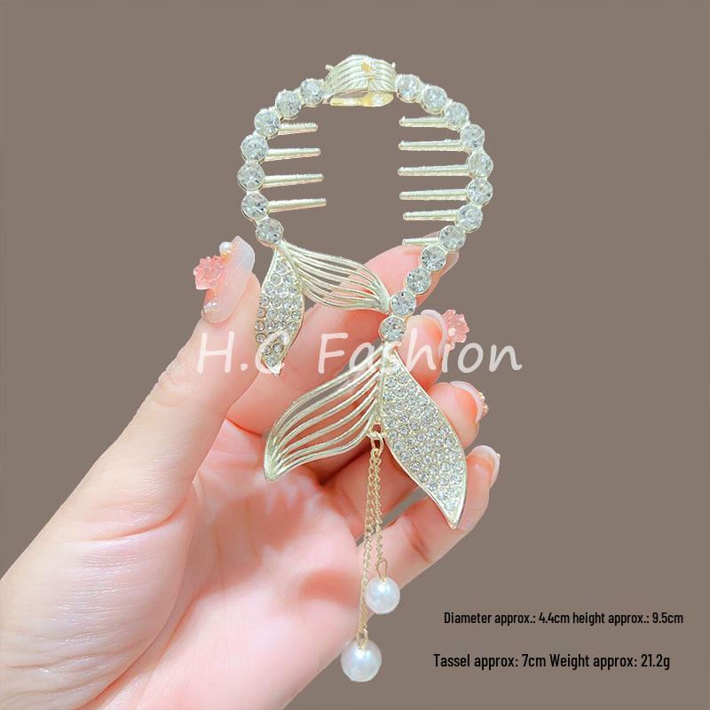 Elegant Lily of the Valley Tassel Hairpin: Timeless Updo Clip for a Refined Look