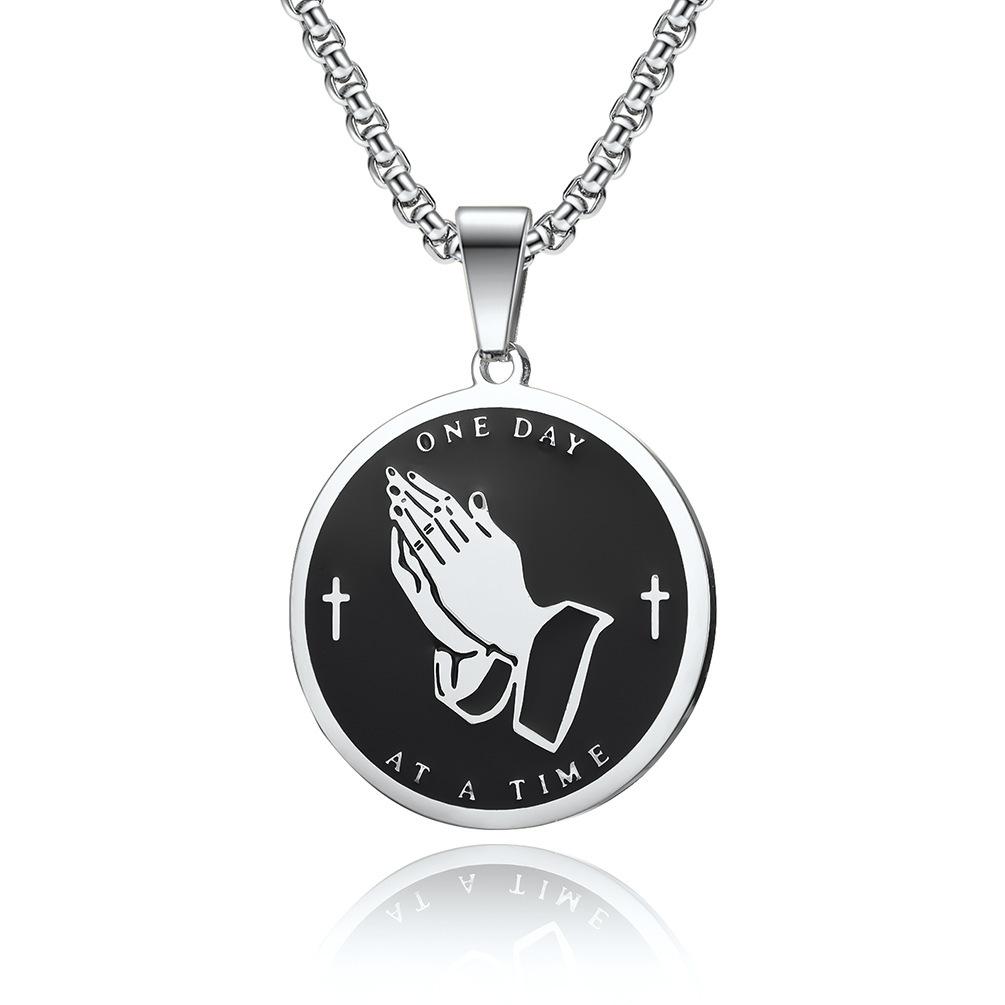 Pendant for Men and Women, Fashionable and Versatile Praying Hands Prayer Medal Necklace
