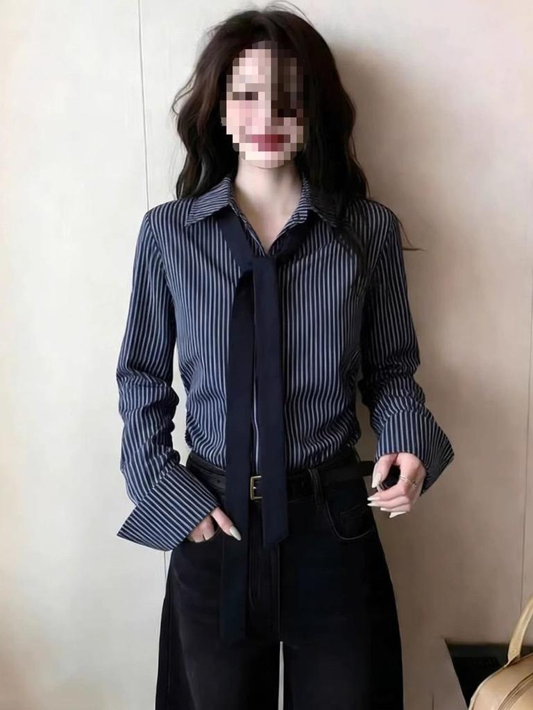 Chemise Printanière Longues Manches Design pour Femme avec Motif Rayures 3D pour un Usage Décontracté