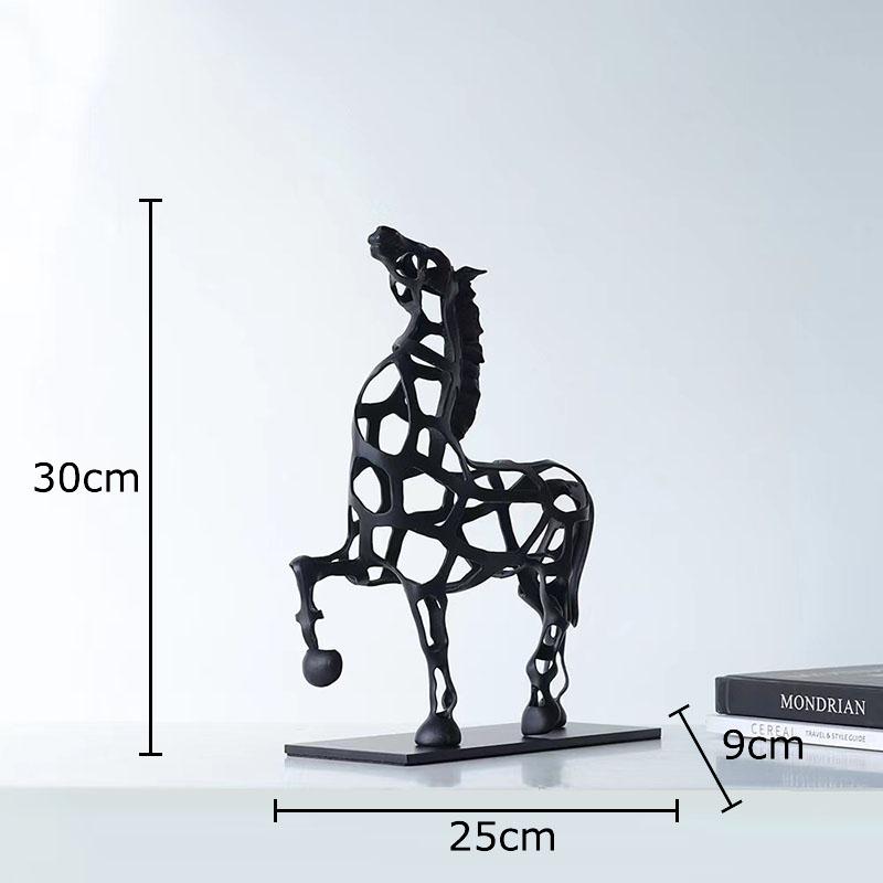 

Minimalist Hollow Horse Sculpture Abstract Artwork Desk Decoration Steed Ornaments Animal Metal Statue Room Aesthetic Decor
