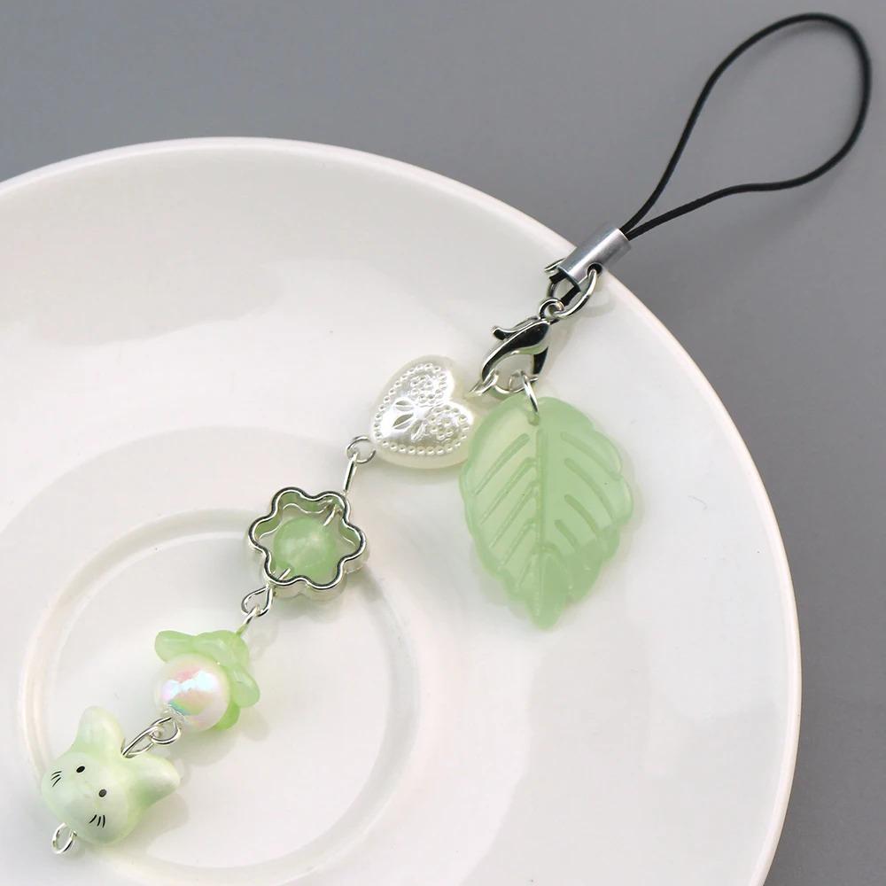 Handmade Four Leaf Clover Beaded Phone Charm Y2K Cute Cat Totoro Keychain Cybercore Cell Phone Chain Pendant Key Ring Bag Decor