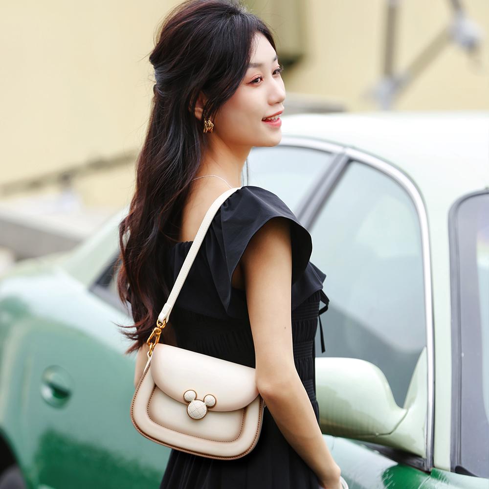 New Disney Mickey Series PU Underarm Small Square Bag Shoulder Bag Women's Milk Coffee BMK-71480M