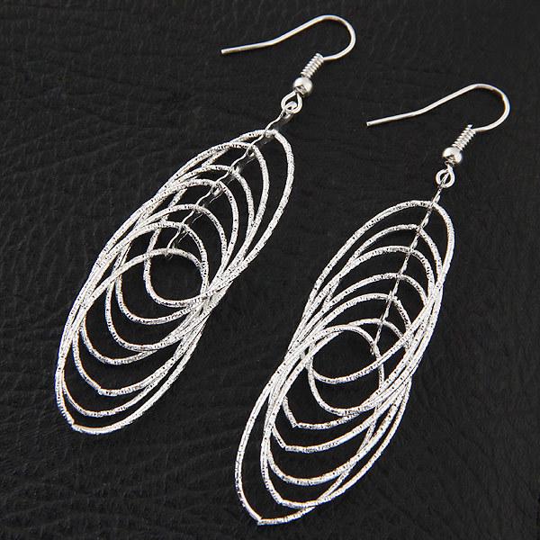 Neunblättrige Hohl-Ohrstecker im koreanischen Stil - 7 Styles verfügbar