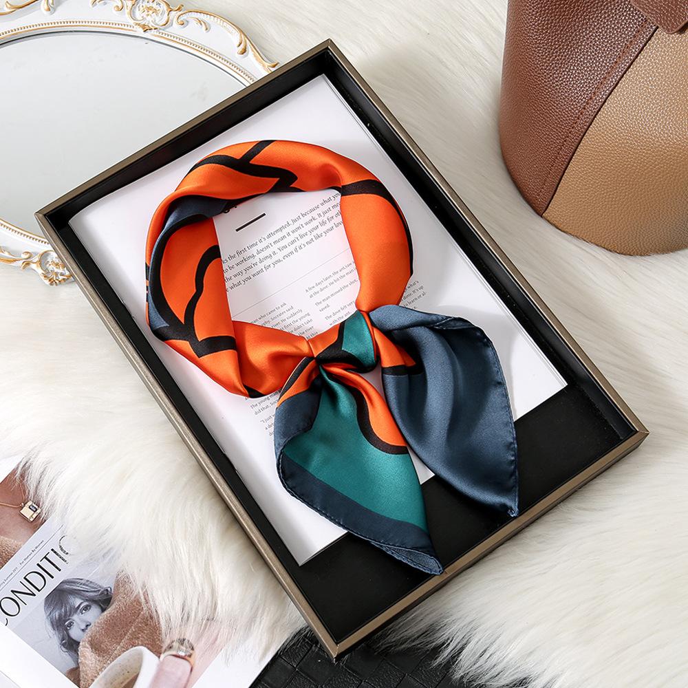 Camellia Flower Simple Silk Scarf Female Shanghai Story Thin Mom High-End Small Square Scarf Scarf