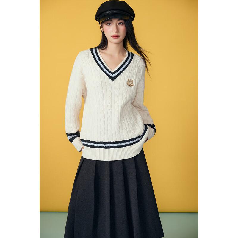 Basic House Women's Embroidered V-Neck Pullover Sweater