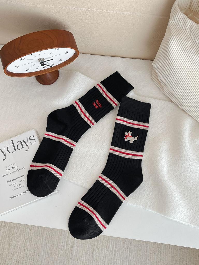 Recently, Chao Loves To Wear It! Tb College Style Pile Socks Ab Puppy English Embroidery Style Cotton Socks For Women