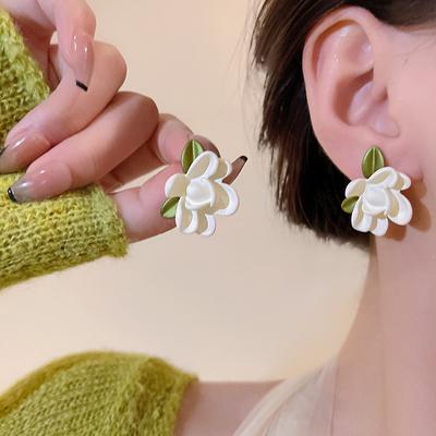 Temperament Gardenia Earrings Ladies Girls Students Earrings Romantic Flower Earrings Studs Dresses Accessories