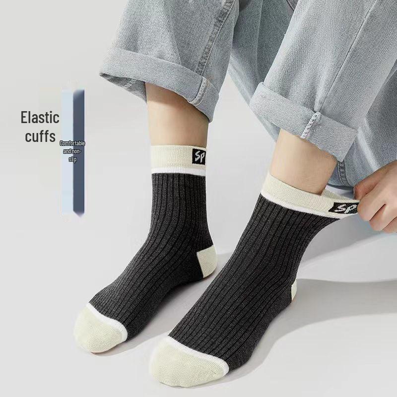 Men's Mid-Calf Sweat-Absorbing Odor-Resistant Cotton Socks: Autumn/Winter Sports High-Top Style