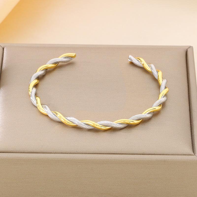 18K Gold-Plated Twisted Knot Stainless Steel Bracelet
