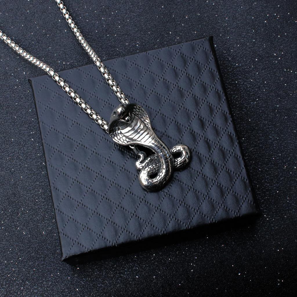 European and American Punk Style Street Trend Men's Trendy Snake Shaped Pendant Necklace Accessories