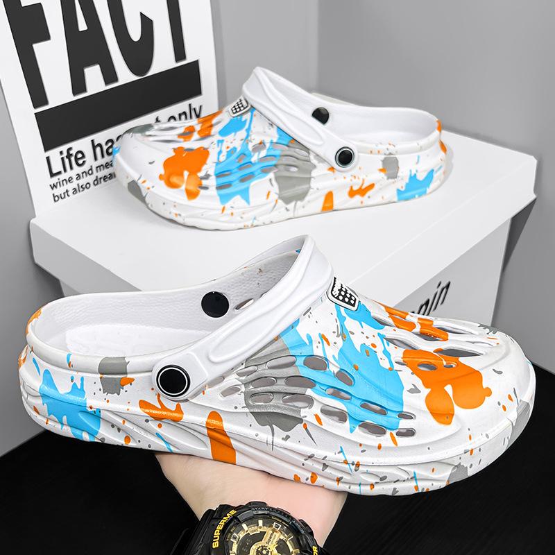 2025 New Heat Transfer Sandals Men's Summer Hole Shoes Platform Men's Indoor and Outdoor Two-wear Slippers