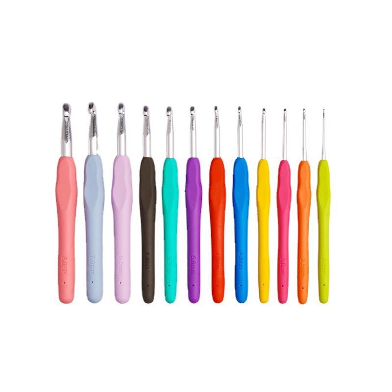 12 Sizes Crochet Hooks Set for Arthritic Hands Ergonomic Soft Grip Handles Crochet Kit for Beginners Needlework Gifts for Women