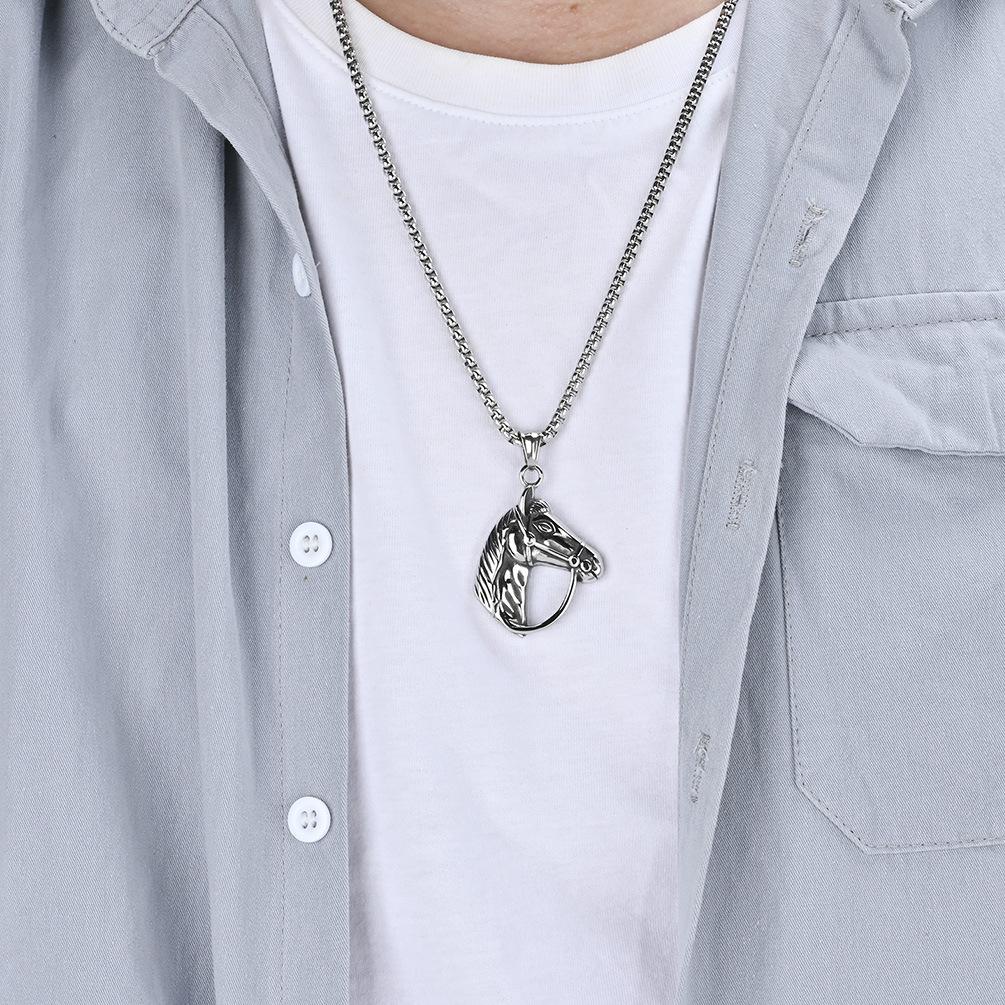Retro Horsehead Titanium Steel Necklace Stainless Steel Horse Racing Mens Pendant Jewelry