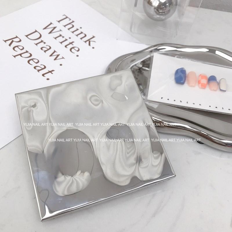 Silver Ripple Nail Art Photo Props - Makeup Brush Background Tools for Influencer Shoots