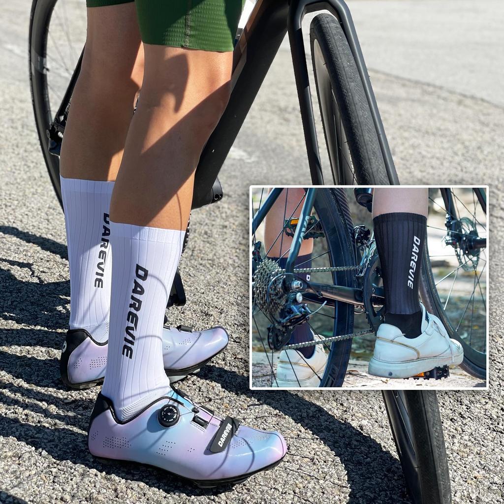 Calcetines de Compresión Unisex para Ciclismo Deportivo de Carretera Talla Única Se Adapta DVA053 Negro [Darevie] Calcetines, Calcetines, [Antibacterianos, Resistentes al Olor, Transpirables,