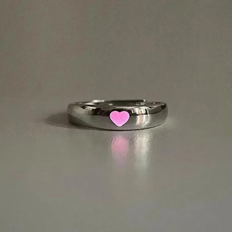 

Glow in Dark Ring Luminous Blue Pink Light Love Heart Ring Couples Girls Silver Color Jewelry Adjustable Size New Fashion Rings Luminous розовый